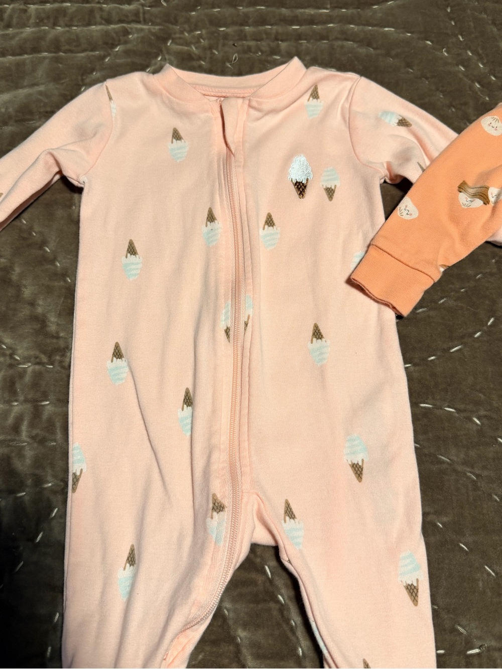 Baby Girl Footed Pajamas Carter’s and Pekkle Clothing Bundle - Picture 7 of 9